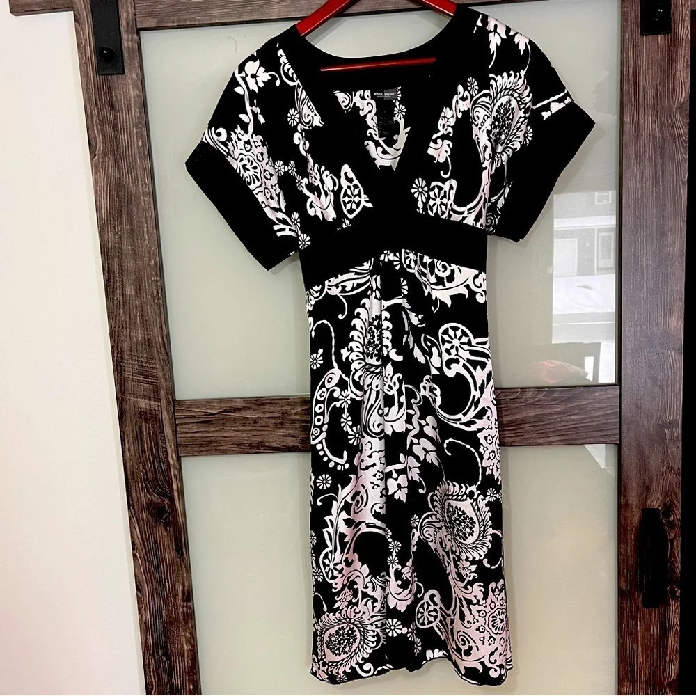 Vintage Bisou Bisou Kimono Style Dress with Empire Waist and Tie